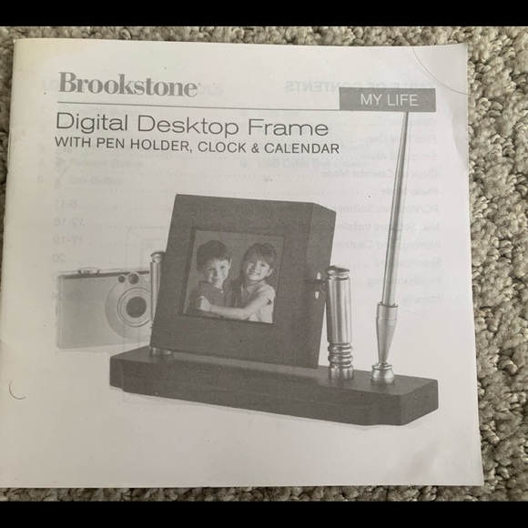 Digital Desktop Frame - Picture 3 of 5